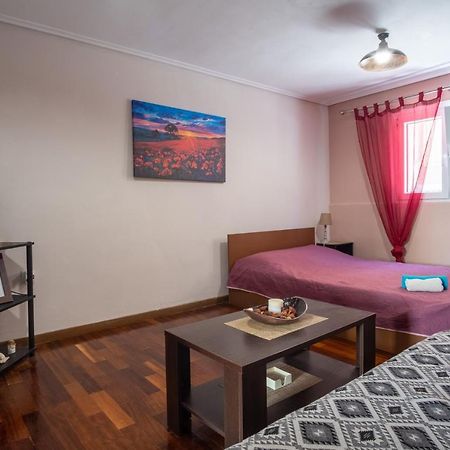 James Room Samos Town Exterior foto